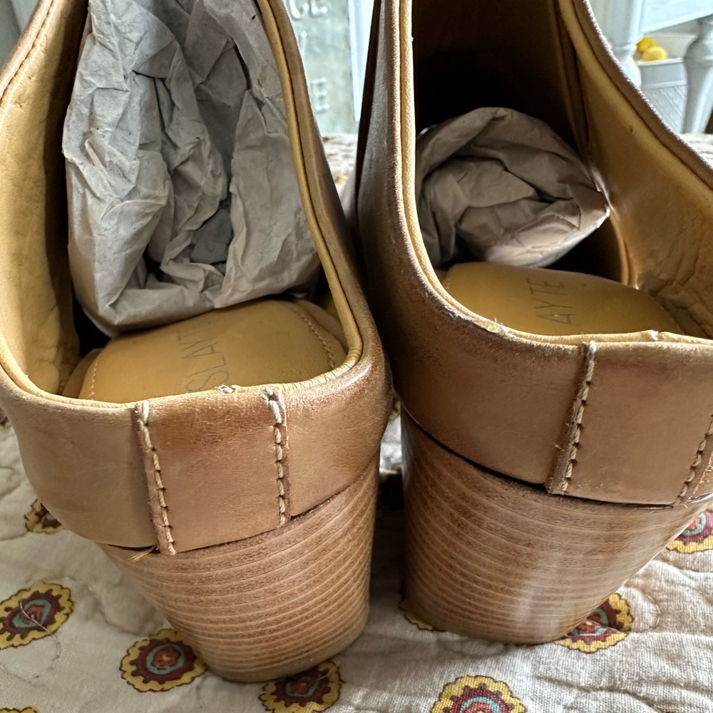 Slayte Footwear Miranda Tan Leather Mule Sandal Size 8 - Picture 5 of 8